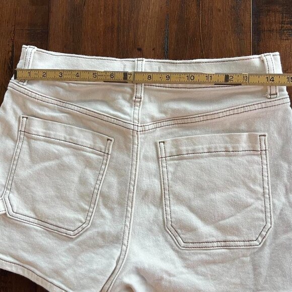 Studio Blue Ecru Carpenter Shorts – Utility Inspired (Size 28") - Picture 6 of 8